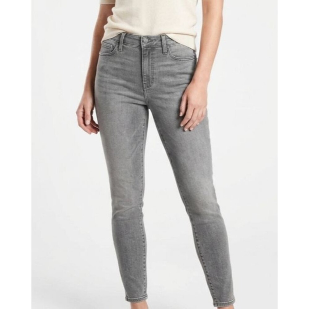 Athleta Sculptek High Rise Skinny Jeans Gray Quartz Wash Size 4 28x28 EUC